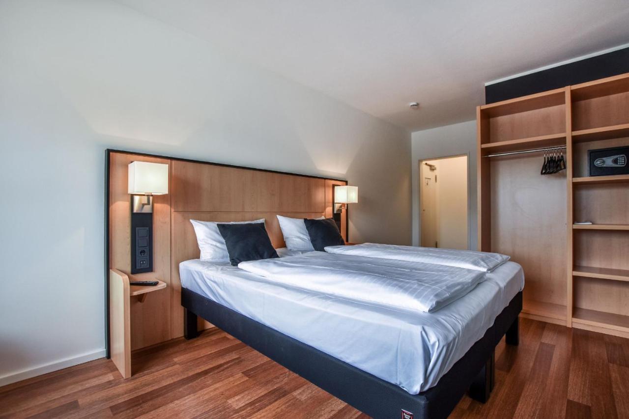 Stay Lev Hotel Leverkusen Kültér fotó