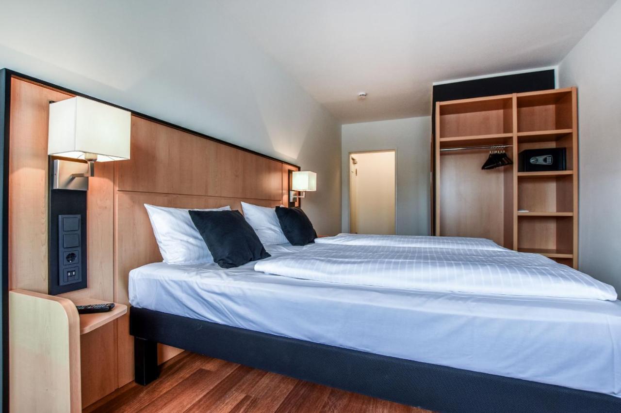 Stay Lev Hotel Leverkusen Kültér fotó